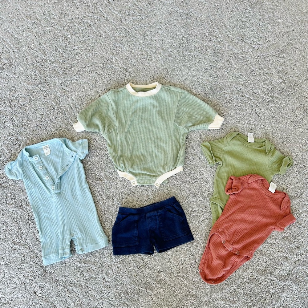 👶🏻 Adorable Kate Quinn + Cat & Jack Baby Bundle